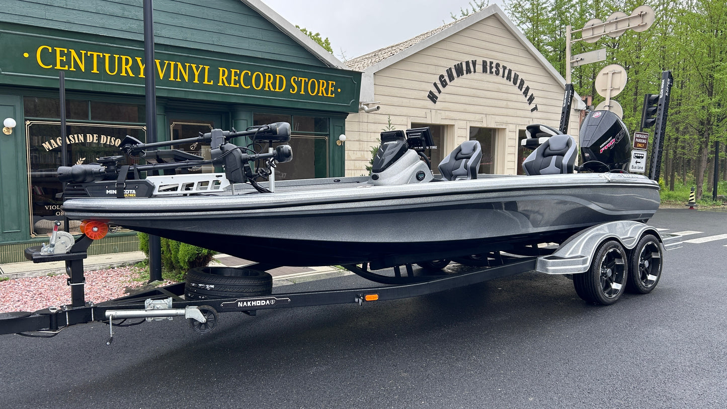 FX300 C/DC BASS BOAT