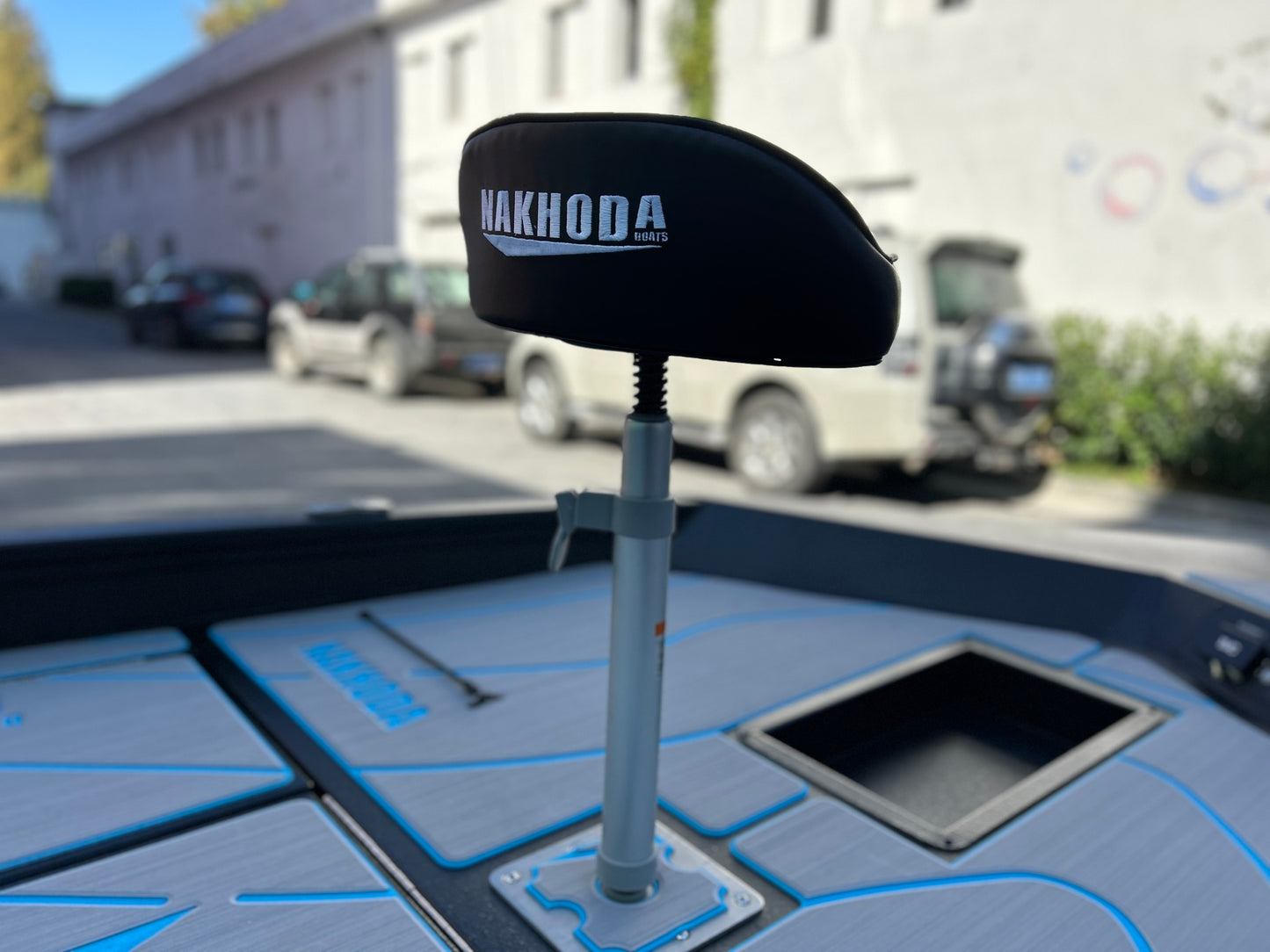 X180 -