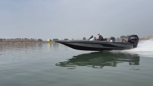 FX150C/DC BASS BOAT